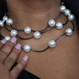 Midnight Pearl Sugar Necklace